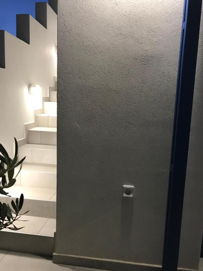 Utopia Residences Kazantzakis House Petrokefálion エクステリア 写真