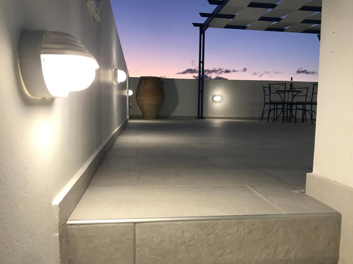 Utopia Residences Kazantzakis House Petrokefálion エクステリア 写真